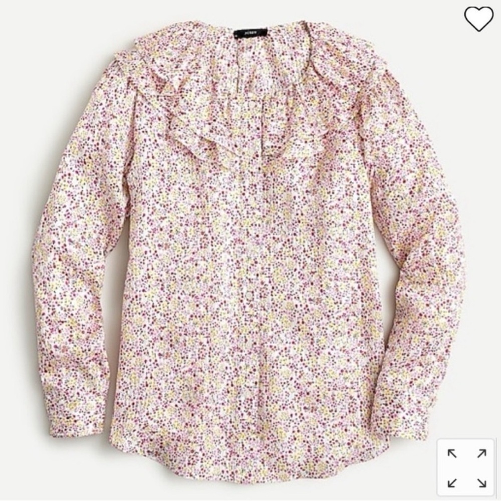 J. Crew Ruffle top in field day print Ivory pink floral 
Item AW869